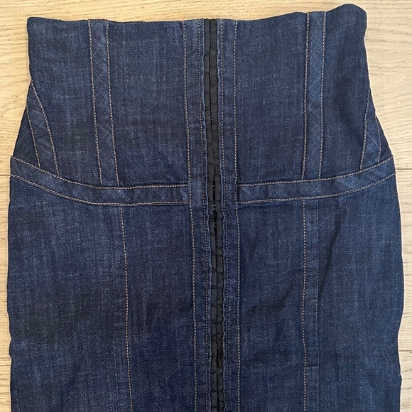 McQ by Alexander McQueen Indigo Denim Corset Waist Pencil Skirt - IT42 / US 6-8 - Picture 2 of 10